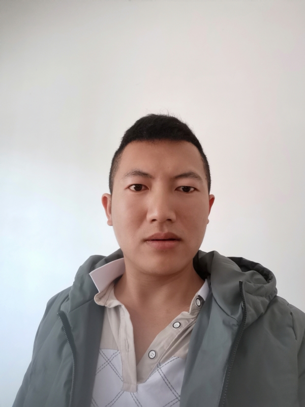 简单的第一张照片--唐山相亲服务中心