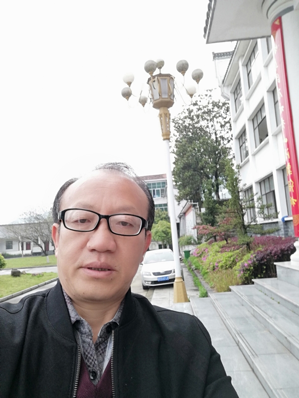 玫瑰祥云的第二张照片--唐山相亲服务中心