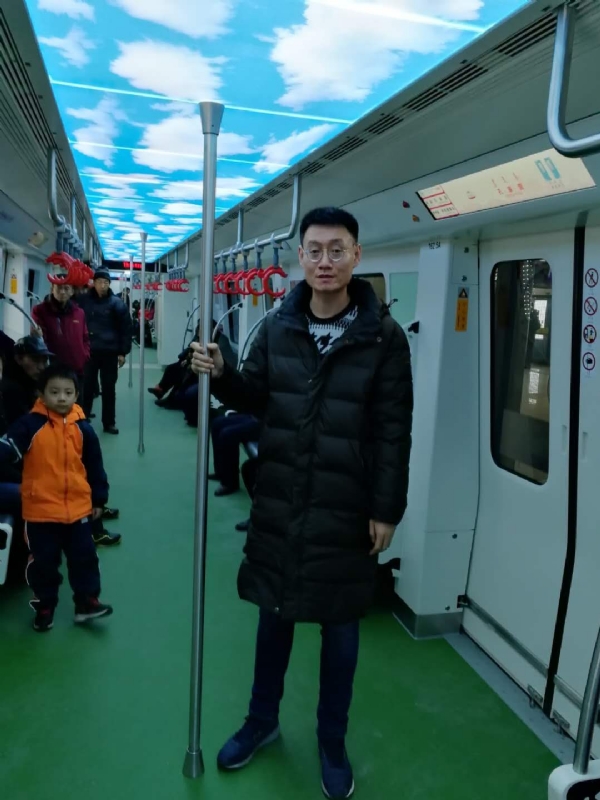 朱利安的第一张照片--唐山相亲服务中心