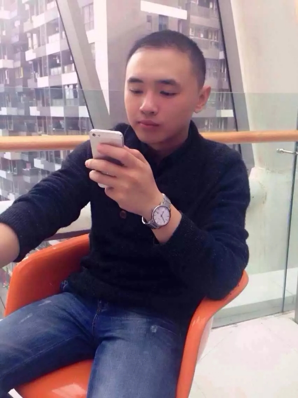 一个人的第一张照片--唐山相亲服务中心