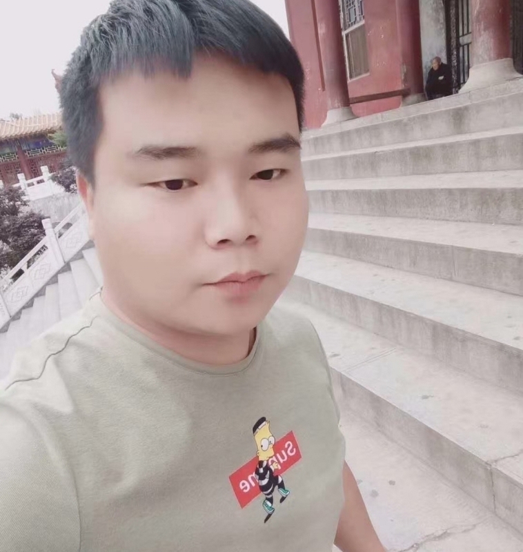 无邪的第一张照片--唐山相亲服务中心