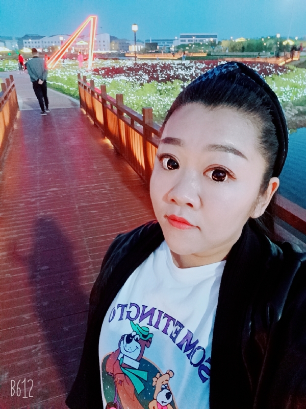 孙晓雪的第一张照片--唐山相亲服务中心