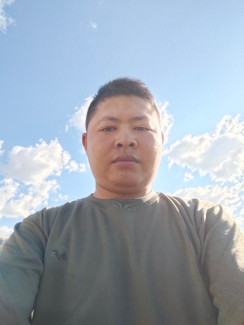 小马的第一张照片--唐山相亲服务中心