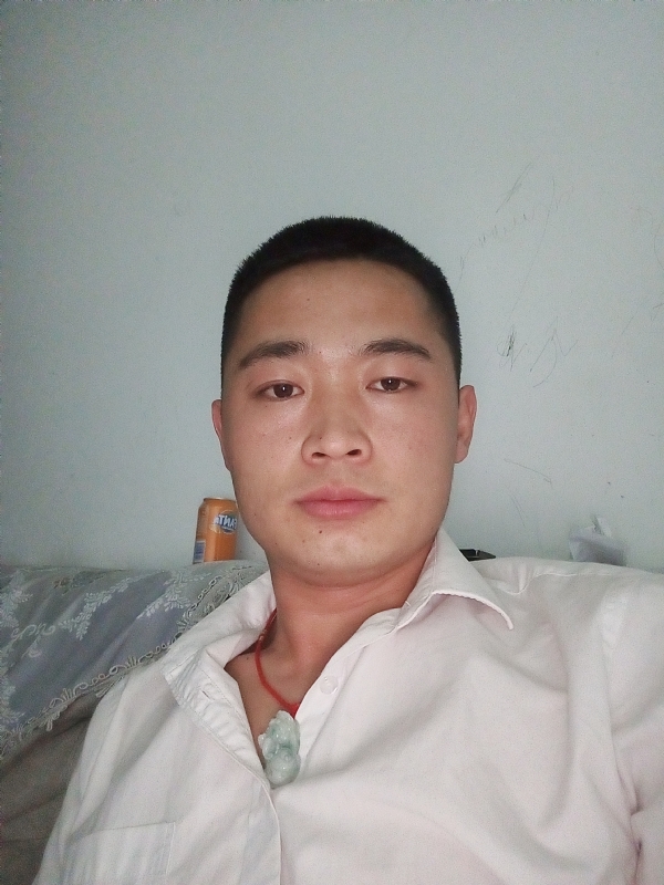 也许太年轻的第一张照片--唐山相亲服务中心