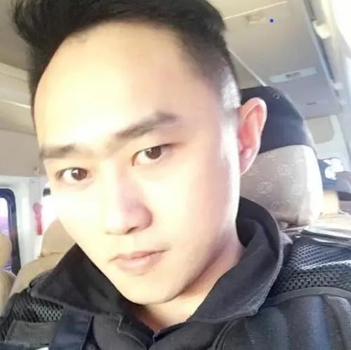 長聊的第一张照片--唐山相亲服务中心