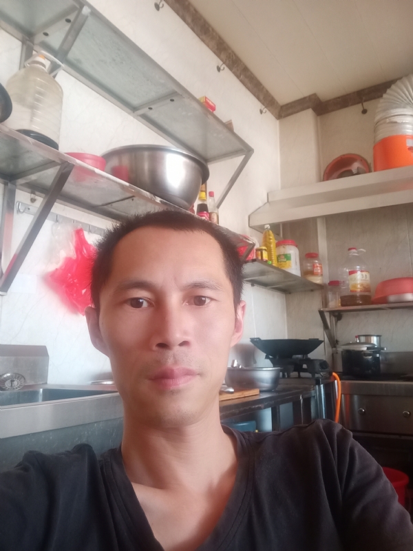 生活还在继续的第一张照片--唐山相亲服务中心