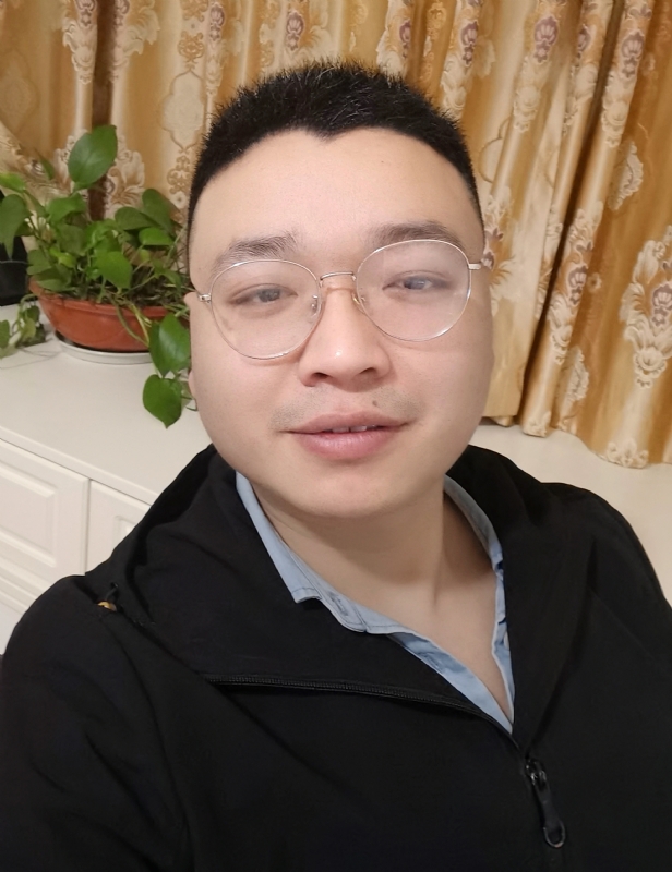 华哥的第二张照片--唐山相亲服务中心