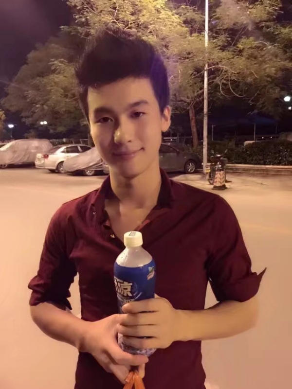 皮特王的第三张照片--唐山相亲服务中心