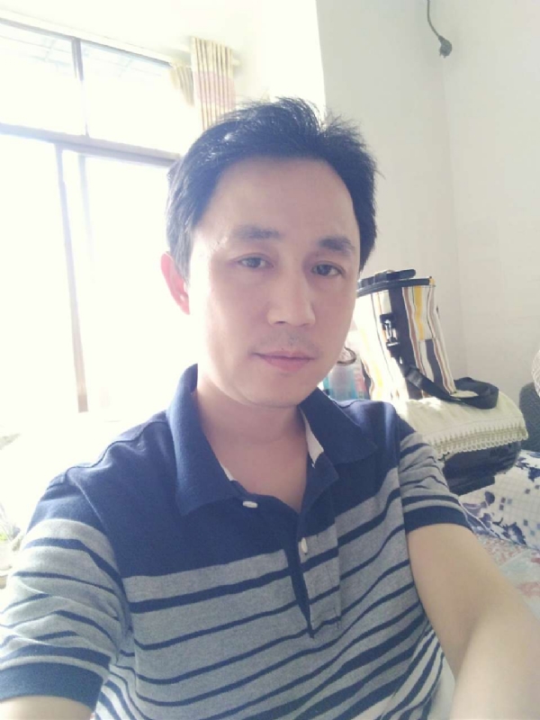 如果爱请深爱的第二张照片--唐山相亲服务中心