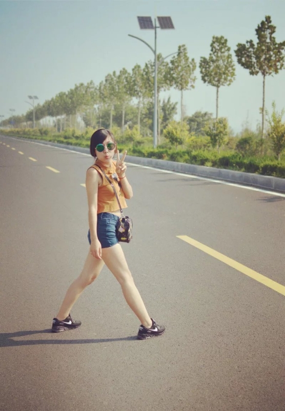 尤尤的第一张照片--唐山相亲服务中心