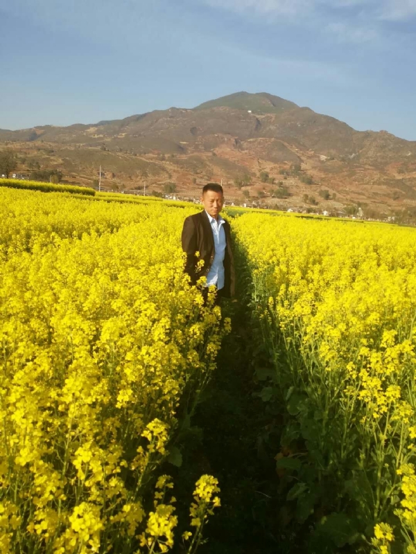 小宇的第一张照片--唐山相亲服务中心