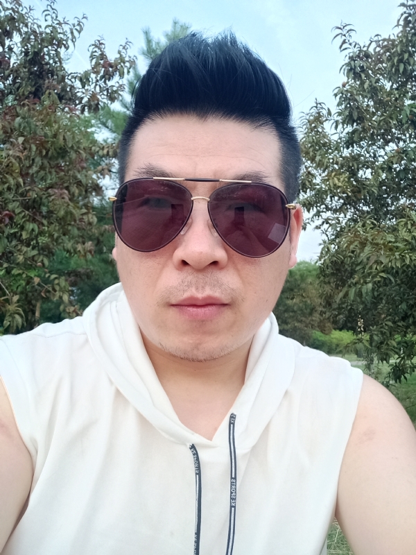 等风来的第二张照片--唐山相亲服务中心