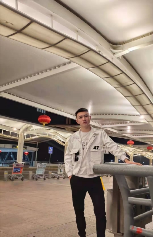 猕猴的第一张照片--唐山相亲服务中心