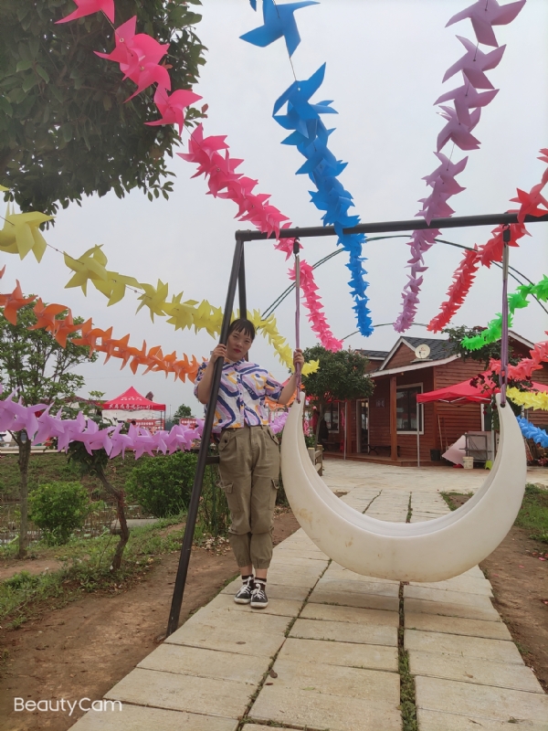 魏沐阳子的第二张照片--唐山相亲服务中心