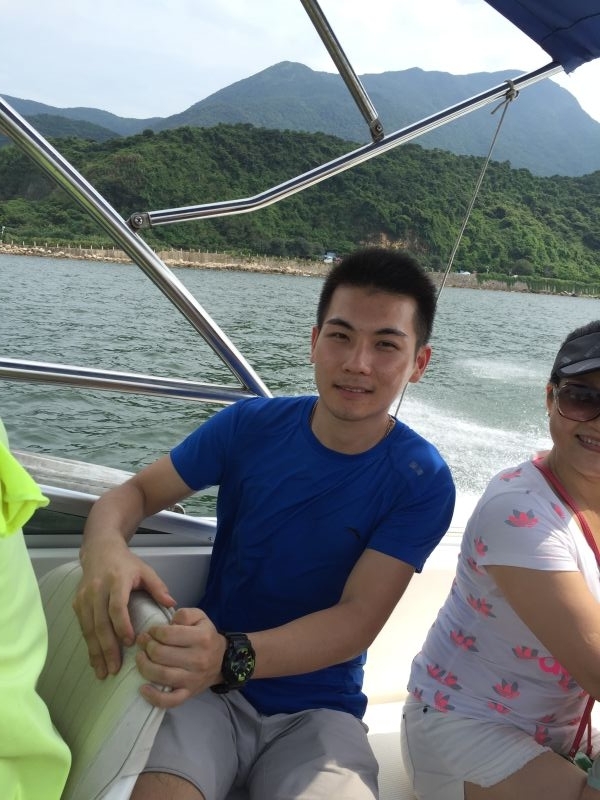 蜡笔小新的第五张照片--唐山相亲服务中心