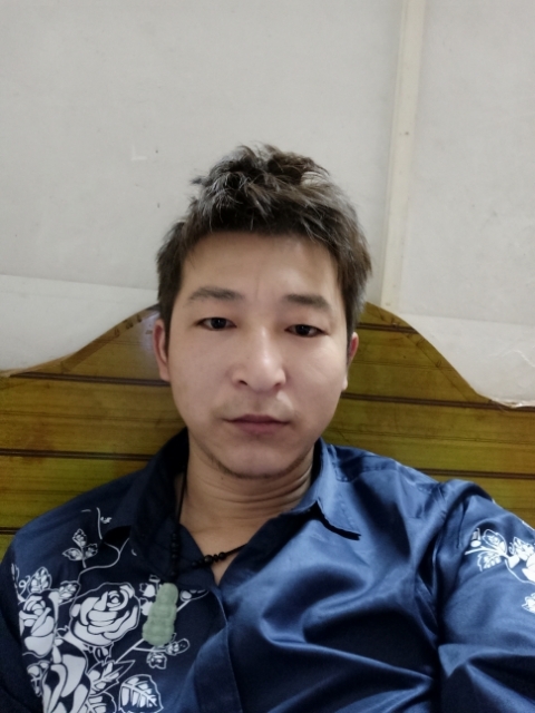 时光的第一张照片--唐山相亲服务中心