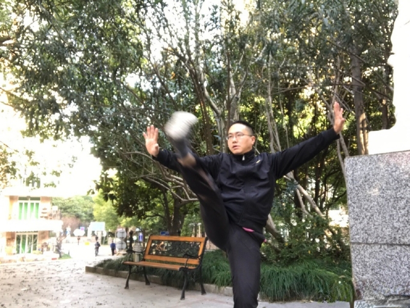 自故深情好受伤的第三张照片--唐山相亲服务中心