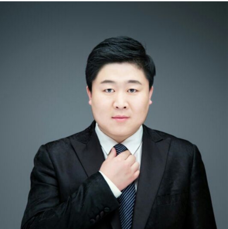 迷途小书童的第一张照片--唐山相亲服务中心