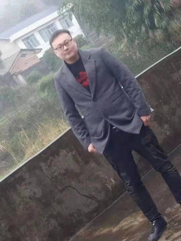 冰城的第二张照片--唐山相亲服务中心