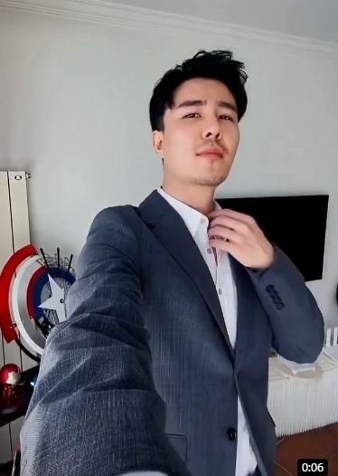 孤獨一郎的第一张照片--唐山相亲服务中心