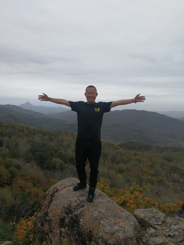 俗人的第一张照片--唐山相亲服务中心