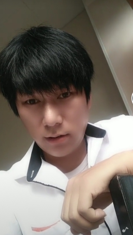 知音的第一张照片--唐山相亲服务中心