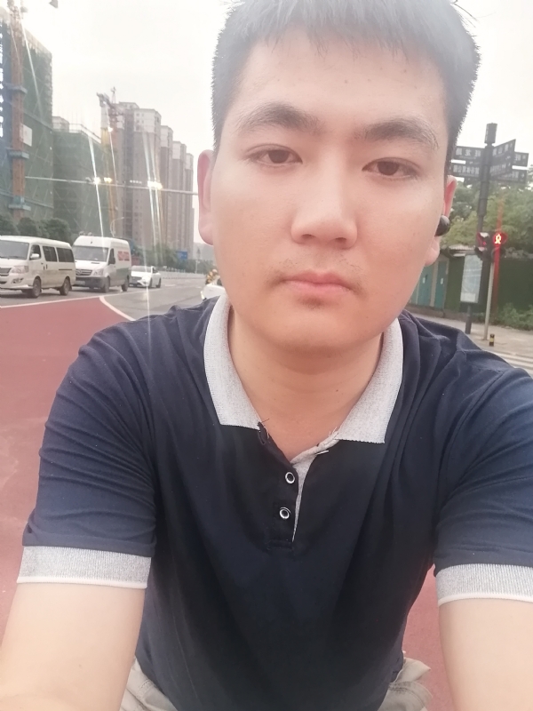 露露的第一张照片--唐山相亲服务中心