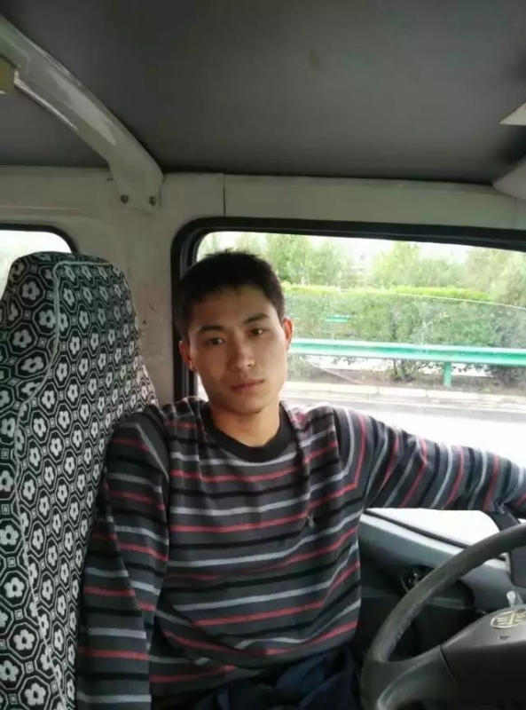 桦树林的第一张照片--唐山相亲服务中心