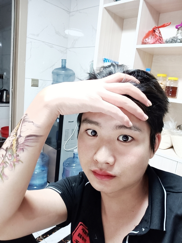 一纸荒年的第一张照片--唐山相亲服务中心