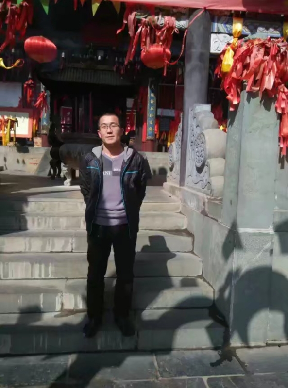 淡然的第一张照片--唐山相亲服务中心