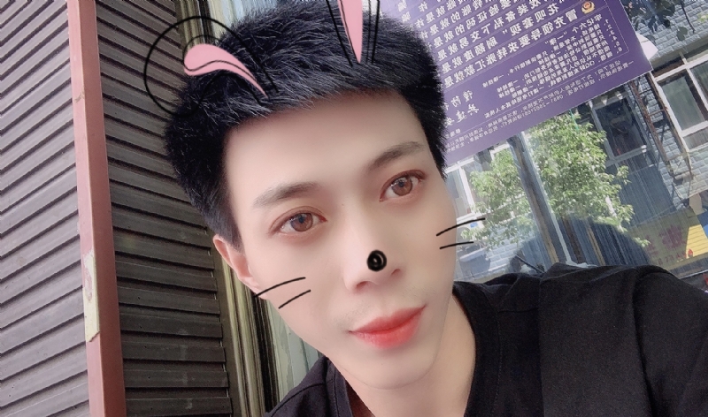 酒伴你的第一张照片--唐山相亲服务中心