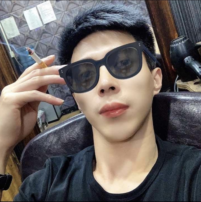 酒伴你的第二张照片--唐山相亲服务中心