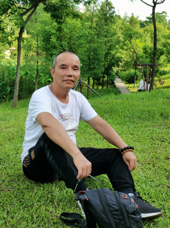 稳重大方的第二张照片--唐山相亲服务中心