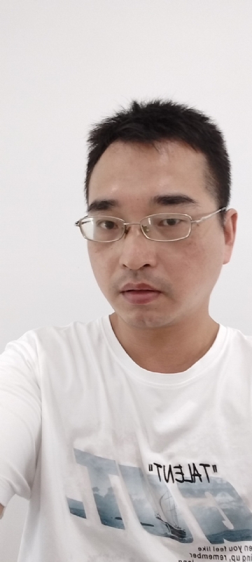 辉哥的第一张照片--唐山相亲服务中心