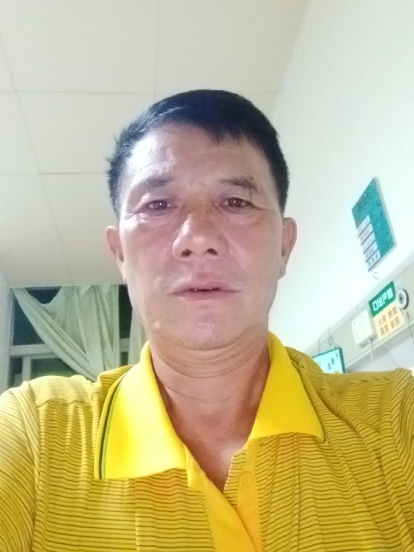 打工人的第一张照片--唐山相亲服务中心