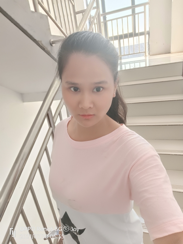 姣的第三张照片--唐山相亲服务中心