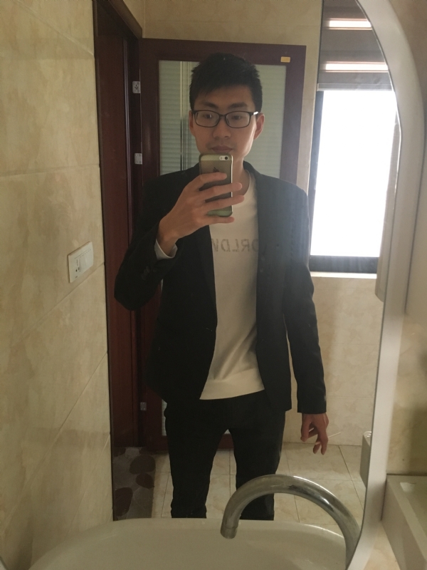 一生何求的第一张照片--唐山相亲服务中心