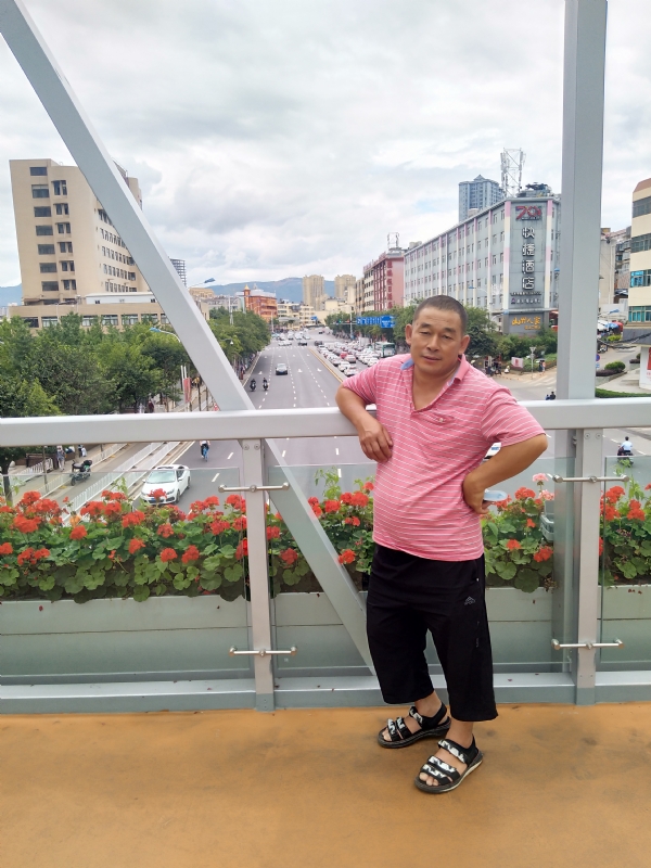 真诚的第一张照片--唐山相亲服务中心