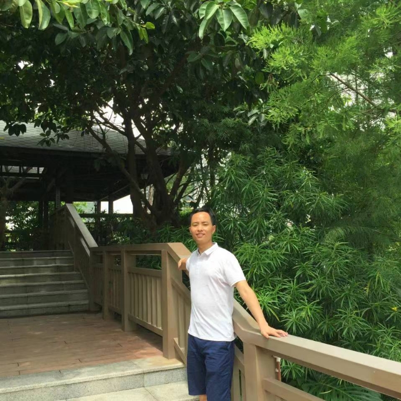 教书育人的第一张照片--唐山相亲服务中心