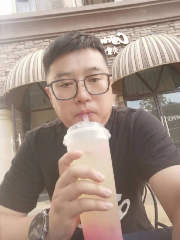 半旧情怀的第一张照片--唐山相亲服务中心