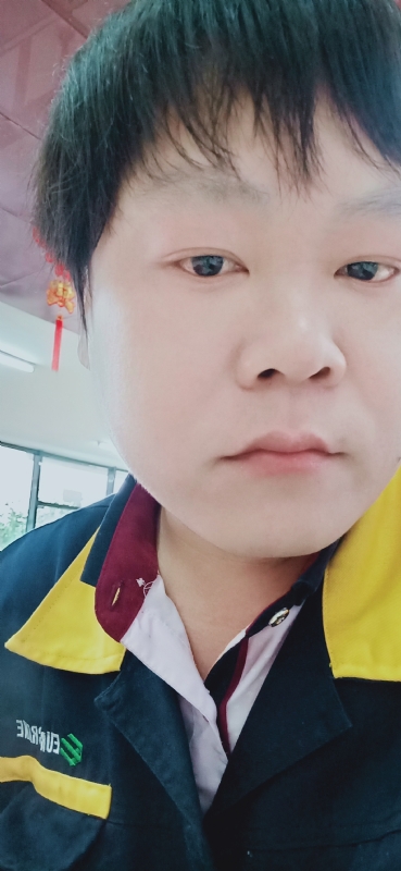 三哥哥的第一张照片--唐山相亲服务中心