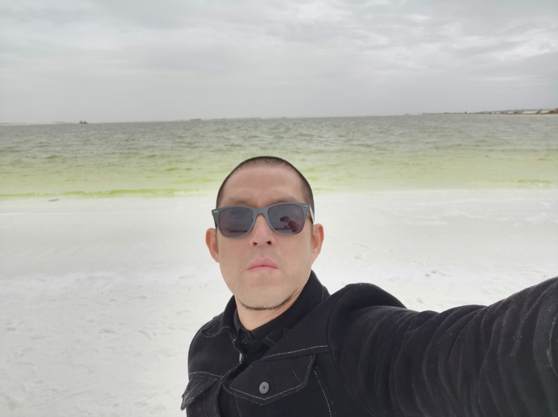 小鸟的第一张照片--唐山相亲服务中心