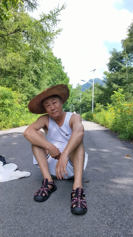 真诚寻伴的第一张照片--唐山相亲服务中心