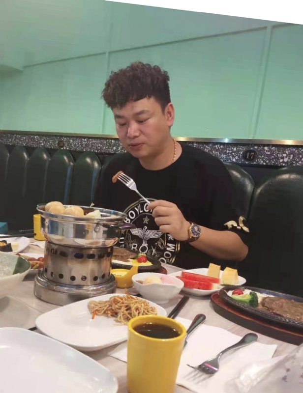 杰的第一张照片--唐山相亲服务中心