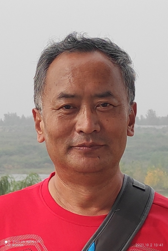 与你同行的第一张照片--唐山相亲服务中心