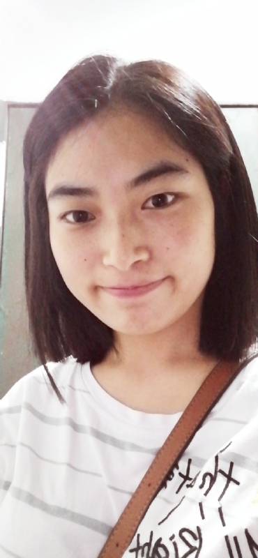 向日葵无一例外的第二张照片--唐山相亲服务中心