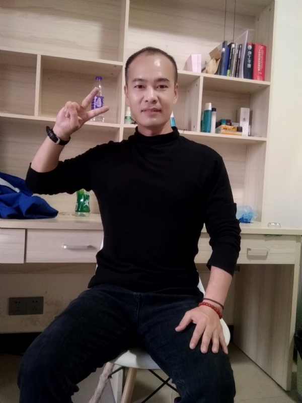 熊大与熊二的第一张照片--唐山相亲服务中心