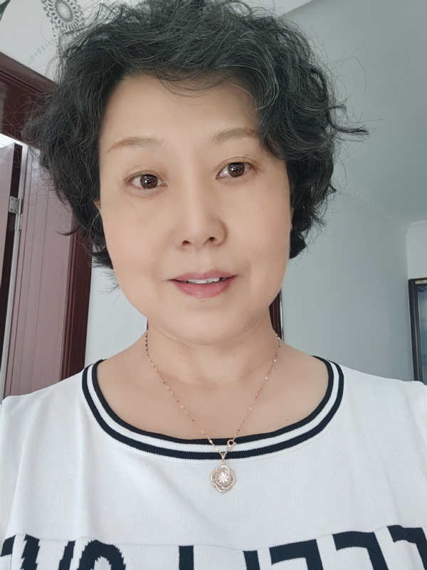 甜果的第一张照片--唐山相亲服务中心