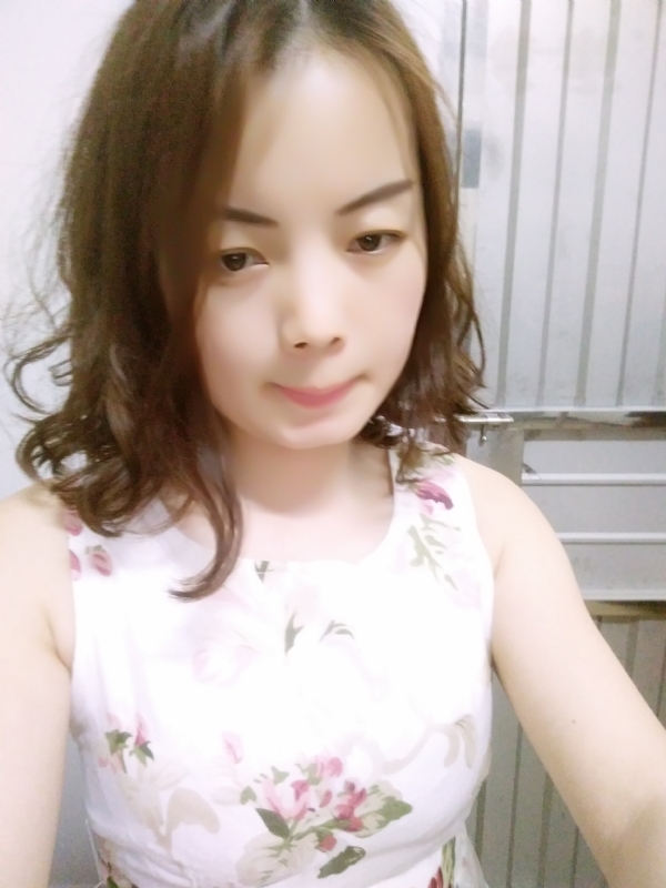 蓝色的鱼的第一张照片--唐山相亲服务中心