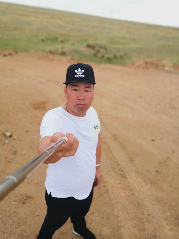 啊包g的第二张照片--唐山相亲服务中心